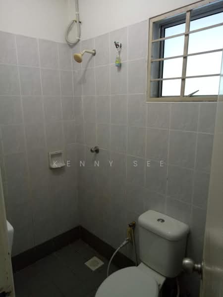 2-storey Terraced House for Sale in Presint 11 (Putrajaya) - Kenny See - Bathroom - PropertyGuru.com.my