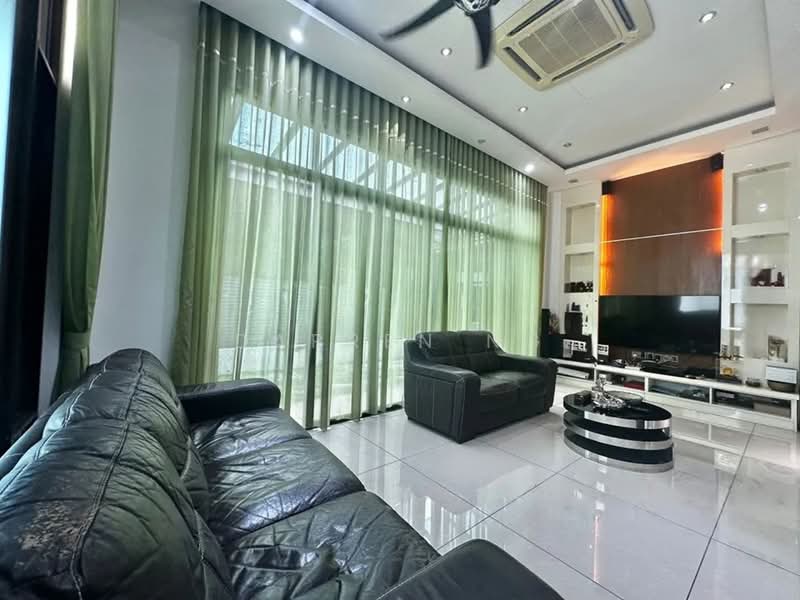 Semi-Detached House for Sale in Subang Jaya (Selangor) - Darren Ng - Living Room - PropertyGuru.com.my