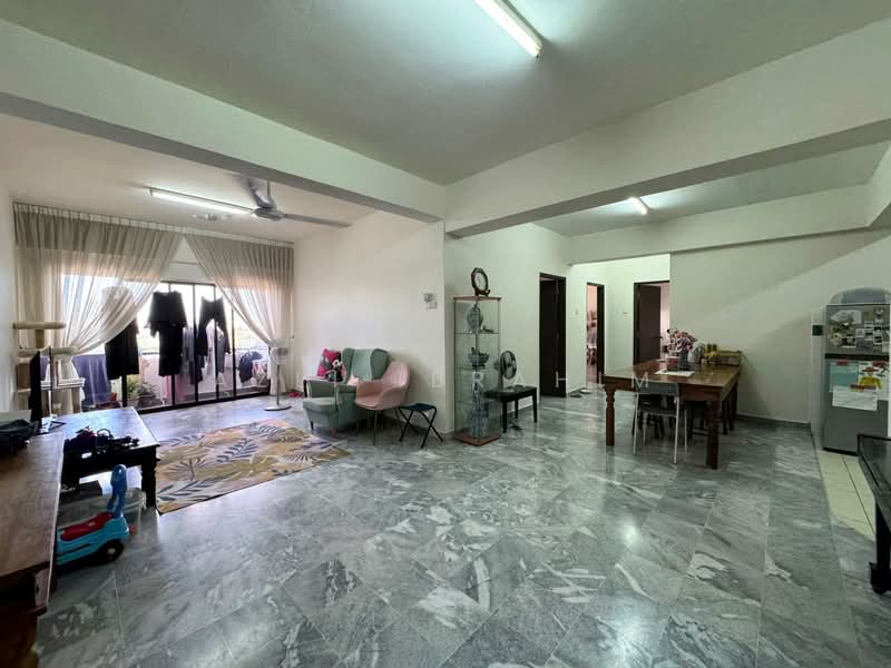 Kondominium untuk Dijual di Chancellor - Azli Ibrahim - Living Room - PropertyGuru.com.my