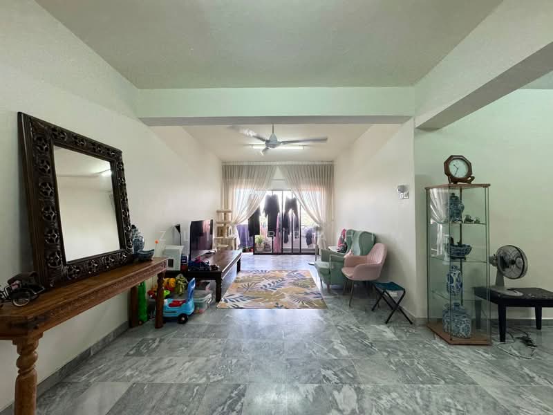 Kondominium untuk Dijual di Chancellor - Azli Ibrahim - Living Room - PropertyGuru.com.my