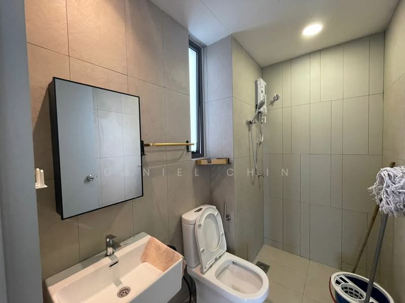 Service Residence for Rent at Kenwingston Platz - Daniel Chin - Bathroom - PropertyGuru.com.my