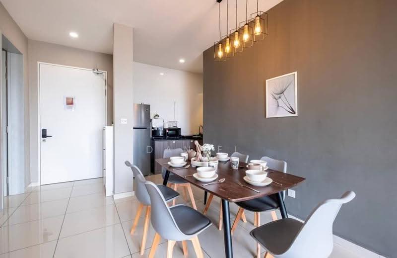 Kediaman Servis untuk Disewa di Kenwingston Platz - Daniel Chin - Dining Room - PropertyGuru.com.my