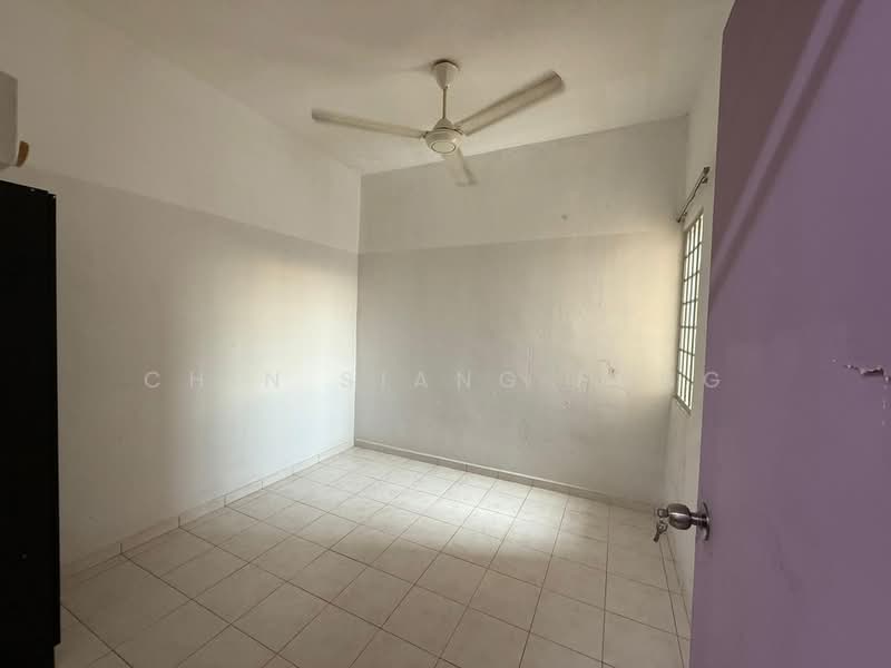 Apartment for Sale at Laksamana Cheng Ho 2 - Chin Siang Fong - Interior - PropertyGuru.com.my