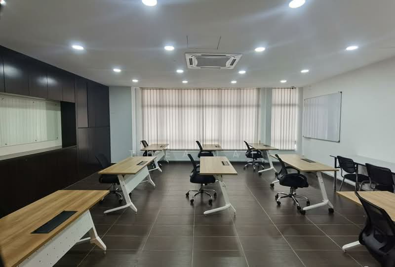 Office for Rent in Taman Molek (Johor Bahru) - Thea Lai - PropertyGuru.com.my