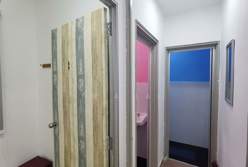 Office for Rent in Taman Molek (Johor Bahru) - Thea Lai - PropertyGuru.com.my