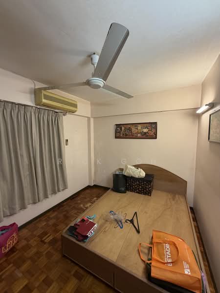 Pangsapuri untuk Dijual di Puteri Indah - Rick Goh - Bedroom - PropertyGuru.com.my