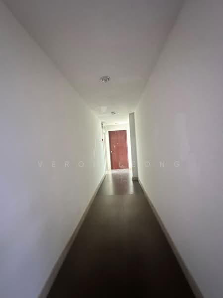 Office for Rent in Petaling Jaya (Selangor) - Veron Leong - Corridor - PropertyGuru.com.my