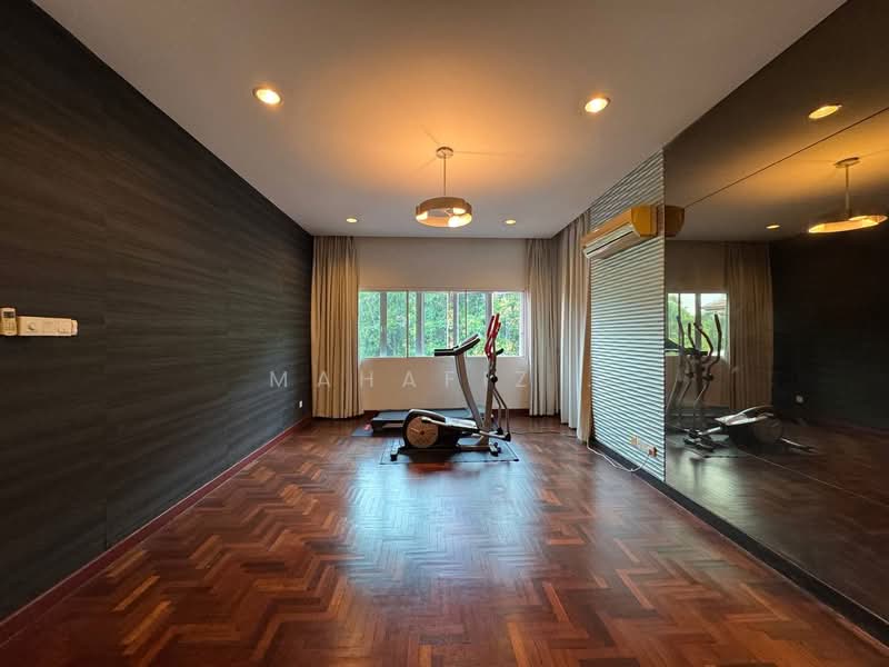 Semi-Detached House for Sale in Seksyen 13 (Shah Alam) - Mahafiz . - PropertyGuru.com.my