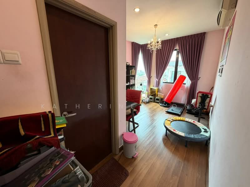 Rumah Banglo untuk Dijual di Bukit Rahman Putra (Sungai Buloh) - Katherine Leong - Study - PropertyGuru.com.my