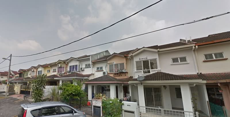 Rumah Teres 2 Tingkat untuk Dijual di Bandar Putra Permai (Seri Kembangan) - Jassey Saw - Exterior - PropertyGuru.com.my