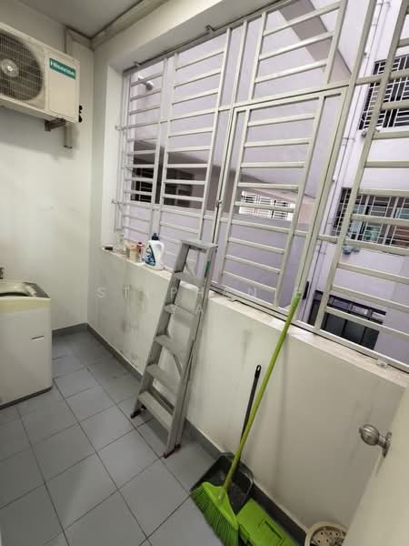 Servis Apartment untuk Disewa di The Platino Serviced Apartment - Stephanie Yap - Balcony - PropertyGuru.com.my