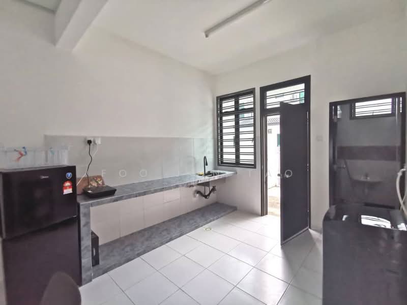 2-storey Terraced House for Rent in Jemaluang (Johor) - Foo Jun Tao - Kitchen - PropertyGuru.com.my