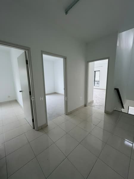 Rumah Kluster untuk Dijual di Seksyen U13 (Setia Alam) - Chloe Tan - Interior - PropertyGuru.com.my