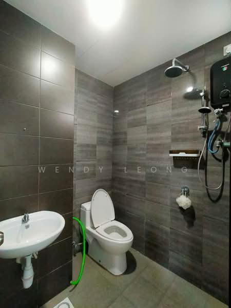 Service Residence for Sale at Symphony Tower (Menara Simfoni) - Wendy Leong - Bathroom - PropertyGuru.com.my