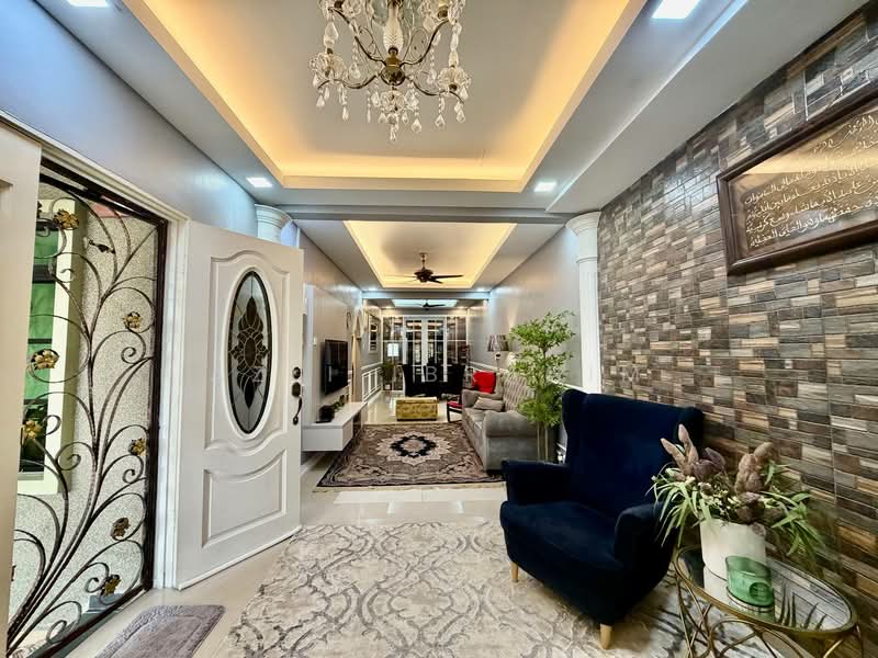 1-storey Terraced House for Sale in Taman Rakan (Kajang) - Azli Ibrahim - Living Room - PropertyGuru.com.my
