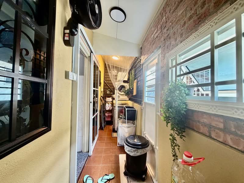 1-storey Terraced House for Sale in Taman Rakan (Kajang) - Azli Ibrahim - Corridor - PropertyGuru.com.my