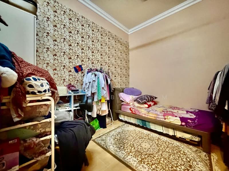 1-storey Terraced House for Sale in Taman Rakan (Kajang) - Azli Ibrahim - Bedroom - PropertyGuru.com.my