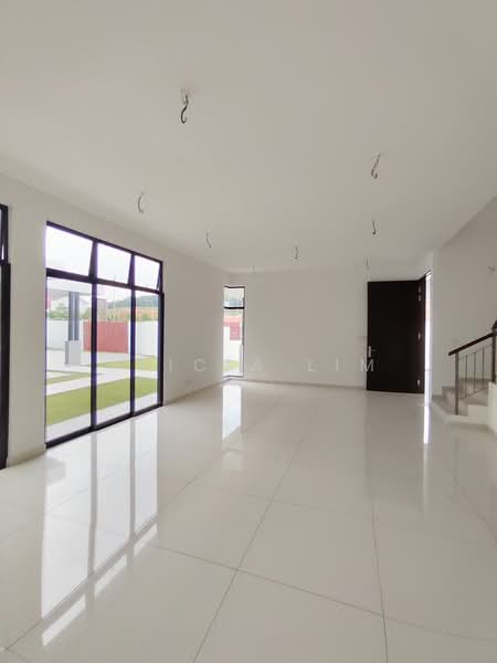 Rumah Kluster untuk Dijual di Austin Crest (Johor Bahru) - Alicia Lim - PropertyGuru.com.my