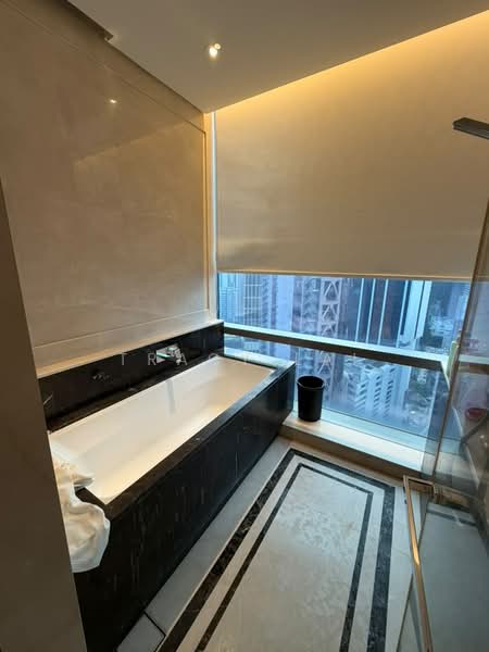 Servis Apartment untuk Dijual di Pavilion Suites - Tracy Lai - Bathroom - PropertyGuru.com.my