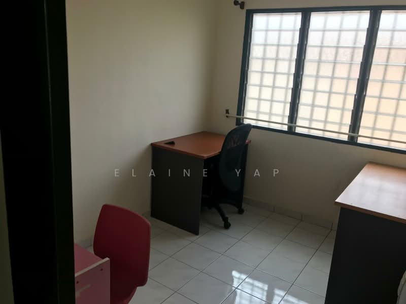 Rumah Flat untuk Dijual di Pangsapuri Seri Tanjung - Elaine Yap - Study - PropertyGuru.com.my