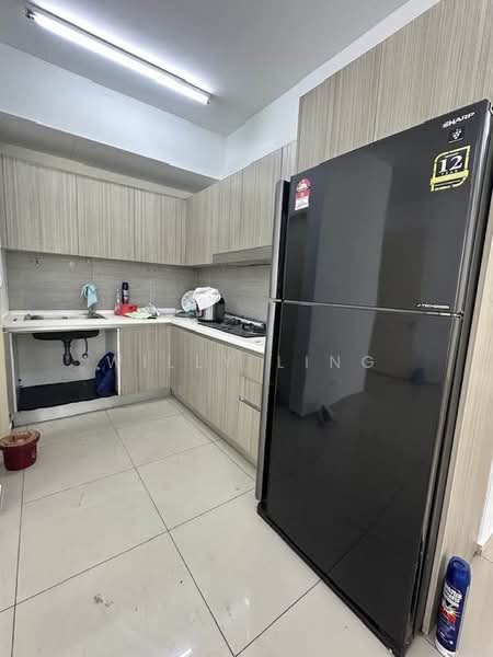 Service Residence for Rent at Gravit8, Klang - Willy Ling - Kitchen - PropertyGuru.com.my