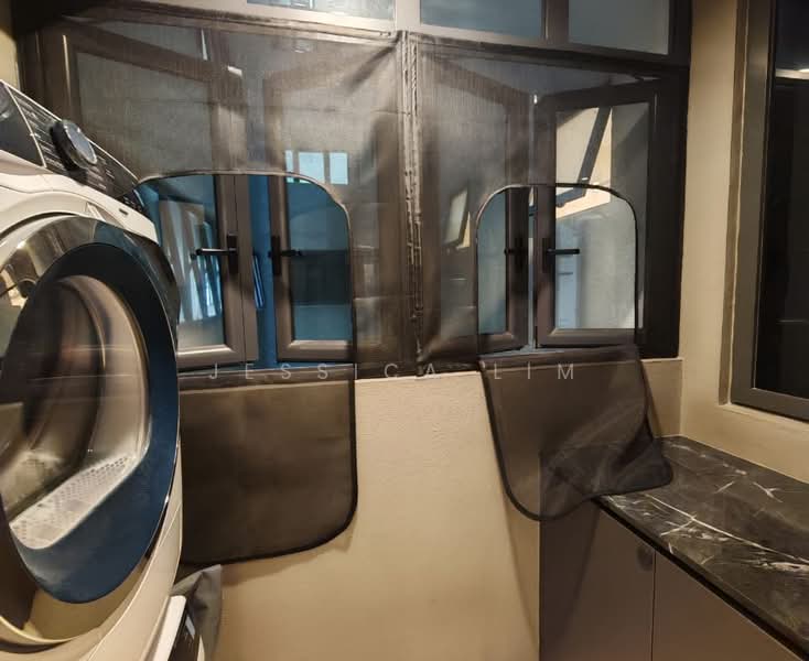 Service Residence for Sale at United Point (Residensi Berpadu) - Jessica Lim - Balcony - PropertyGuru.com.my