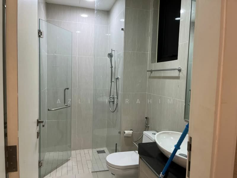 Servis Apartment untuk Dijual di M City - Azli Ibrahim - Bathroom - PropertyGuru.com.my