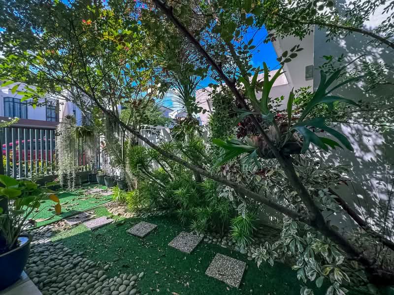 Rumah Teres 3-Tingkat untuk Dijual di Superlink 3 Storey Laman Glenmarie Shah Alam (Shah Alam) - Reena Sarif - Garden - PropertyGuru.com.my