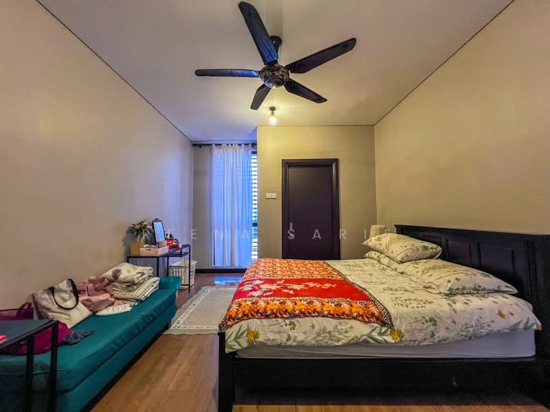 Rumah Teres 3-Tingkat untuk Dijual di Superlink 3 Storey Laman Glenmarie Shah Alam (Shah Alam) - Reena Sarif - Bedroom - PropertyGuru.com.my