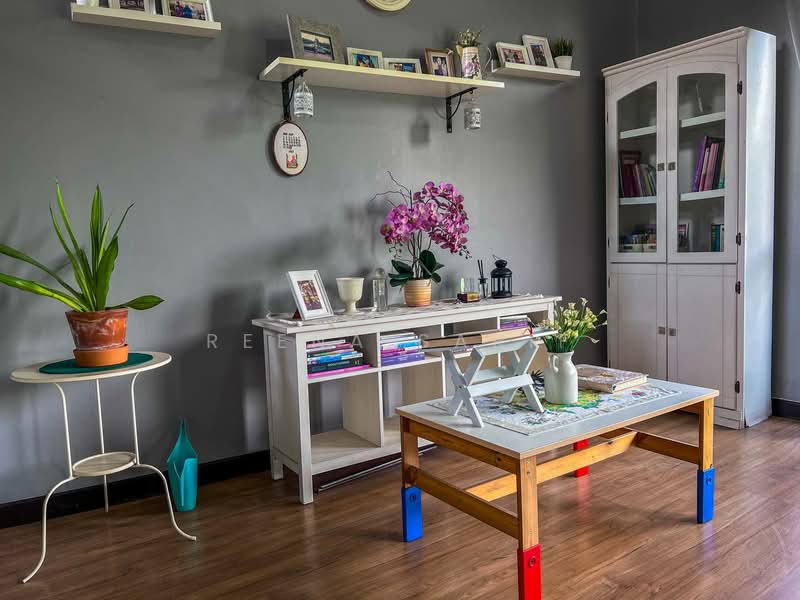 Rumah Teres 3-Tingkat untuk Dijual di Superlink 3 Storey Laman Glenmarie Shah Alam (Shah Alam) - Reena Sarif - Living Room - PropertyGuru.com.my