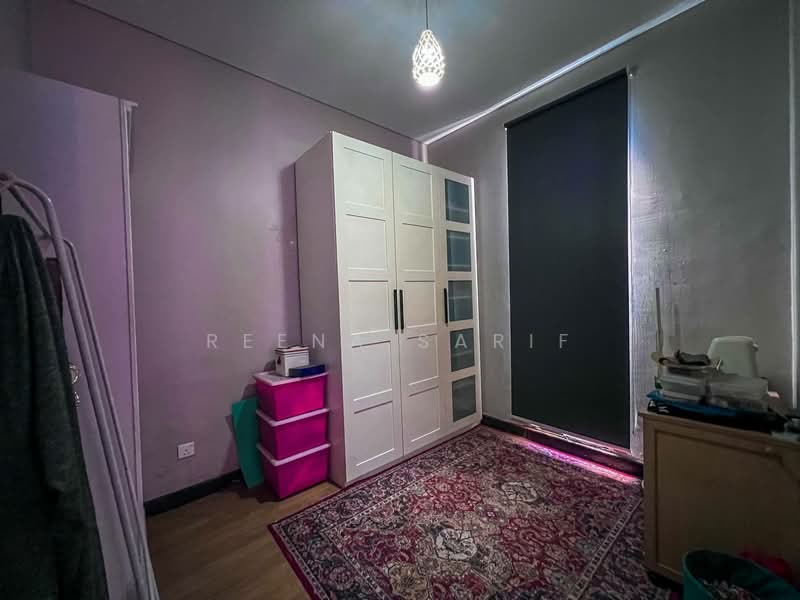 Rumah Teres 3-Tingkat untuk Dijual di Superlink 3 Storey Laman Glenmarie Shah Alam (Shah Alam) - Reena Sarif - Bedroom - PropertyGuru.com.my