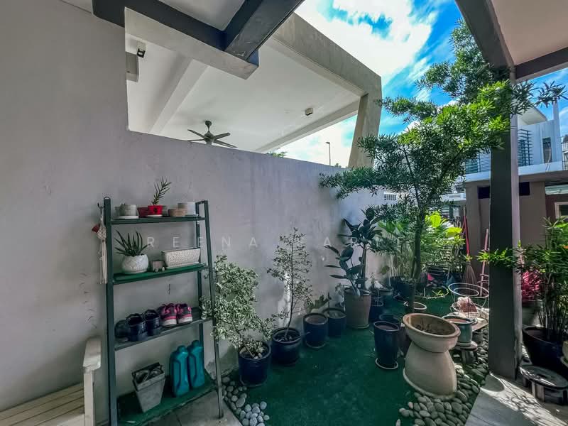 Rumah Teres 3-Tingkat untuk Dijual di Superlink 3 Storey Laman Glenmarie Shah Alam (Shah Alam) - Reena Sarif - Garden - PropertyGuru.com.my