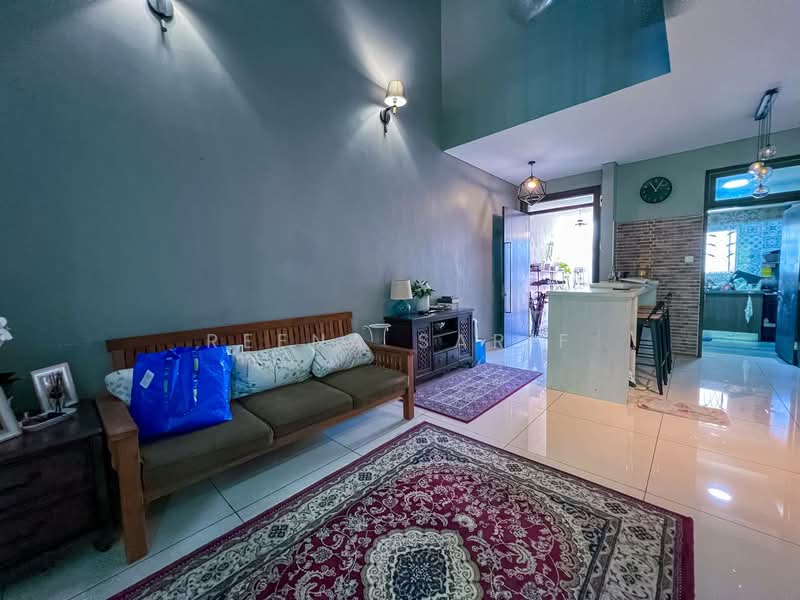 Rumah Teres 3-Tingkat untuk Dijual di Superlink 3 Storey Laman Glenmarie Shah Alam (Shah Alam) - Reena Sarif - Living Room - PropertyGuru.com.my