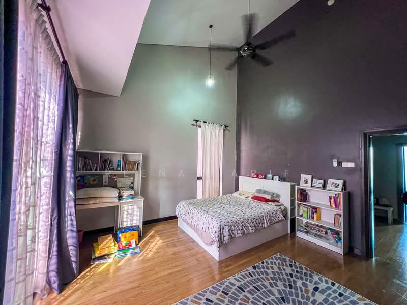 Rumah Teres 3-Tingkat untuk Dijual di Superlink 3 Storey Laman Glenmarie Shah Alam (Shah Alam) - Reena Sarif - Bedroom - PropertyGuru.com.my