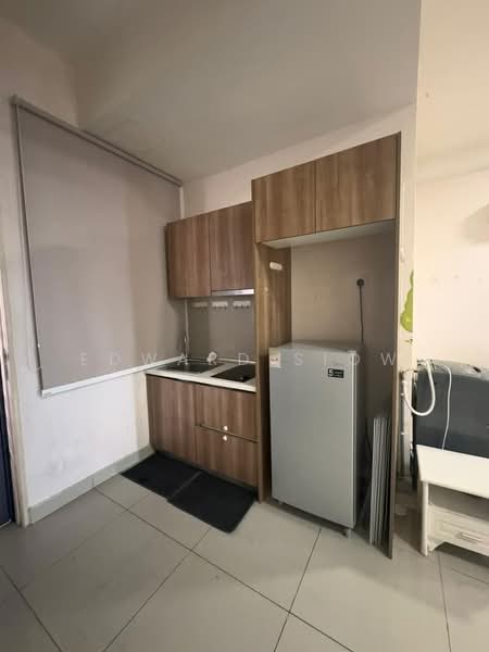 Service Residence for Rent at Palazio - Edward Siow - Kitchen - PropertyGuru.com.my