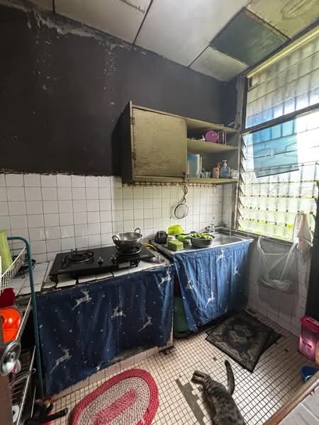 Semi-Detached House for Sale in Kota Kinabalu (Sabah) - Madeleine Lee - Kitchen - PropertyGuru.com.my