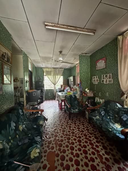 Semi-Detached House for Sale in Kota Kinabalu (Sabah) - Madeleine Lee - Living Room - PropertyGuru.com.my