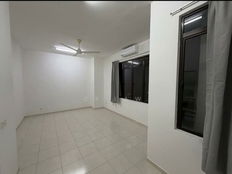 Rumah Teres 2-Tingkat untuk Dijual di Bandar Tasik Kesuma (Beranang) - CK Law - Living Room - PropertyGuru.com.my