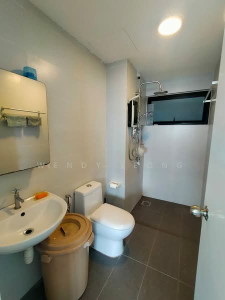 Servis Apartment untuk Dijual di Sk One Residence - Wendy Leong - Bathroom - PropertyGuru.com.my