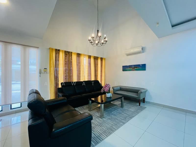 Townhouse for Rent in Shah Alam (Selangor) - Salawati Busro - Living Room - PropertyGuru.com.my