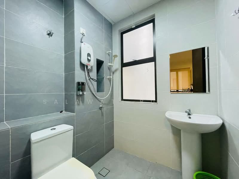 Townhouse for Rent in Shah Alam (Selangor) - Salawati Busro - Bathroom - PropertyGuru.com.my