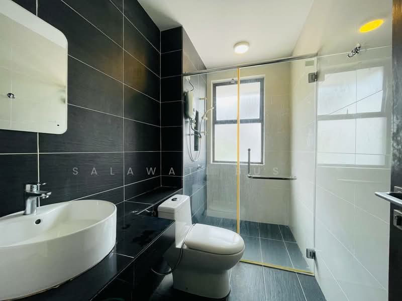 Townhouse for Rent in Shah Alam (Selangor) - Salawati Busro - Bathroom - PropertyGuru.com.my