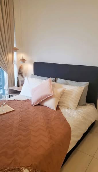 Servis Apartment untuk Disewa di Setia City Residences - Doris Chuah - Bedroom - PropertyGuru.com.my