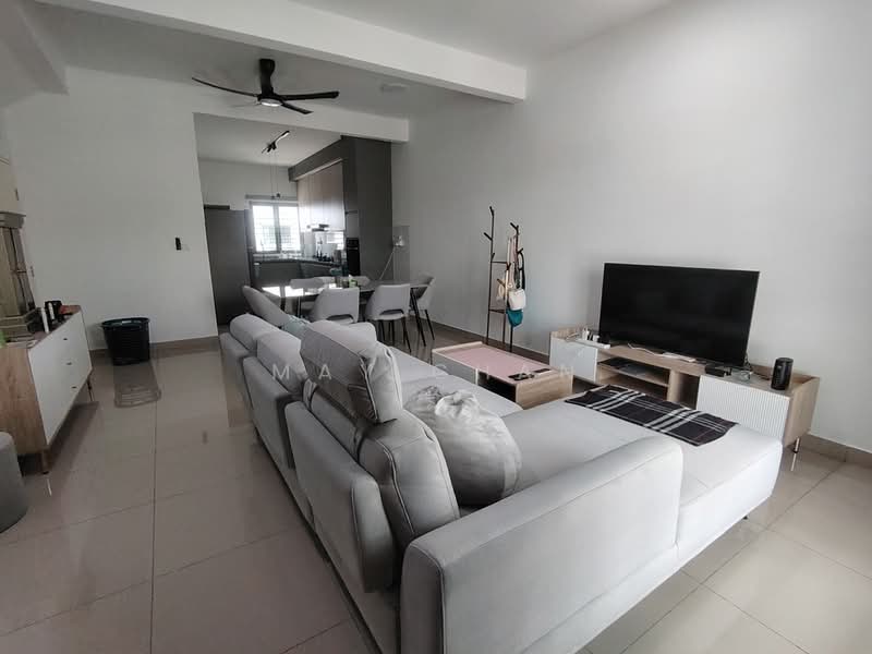 Terraced House for Sale in Hulu Langat (Selangor) - May Chan - Living Room - PropertyGuru.com.my