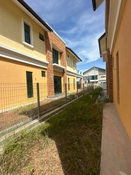 Rumah Berkembar untuk Dijual di Tanjong Minyak (Melaka) - Yu Chuan Yau - PropertyGuru.com.my