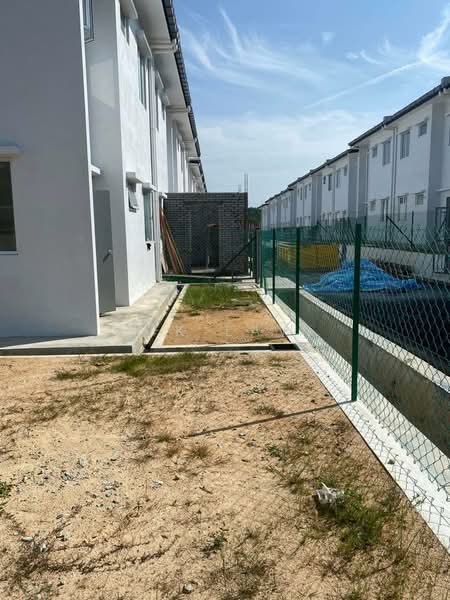 2-storey Terraced House for Rent in Bandar Tasik Kesuma (Beranang) - CK Law - Exterior - PropertyGuru.com.my