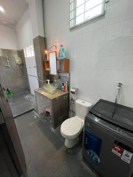 Rumah Berkembar untuk Disewa di Butterworth (Penang) - Willson Lee - Bathroom - PropertyGuru.com.my