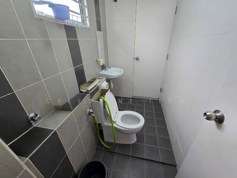 2-storey Terraced House for Sale in Setia Ecohill (Semenyih) - Celestine Ting - Bathroom - PropertyGuru.com.my