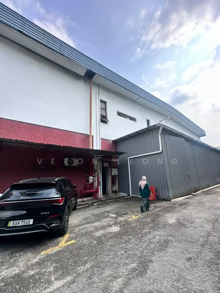 Warehouse for Rent in Petaling Jaya (Selangor) - Veron Leong - Exterior - PropertyGuru.com.my