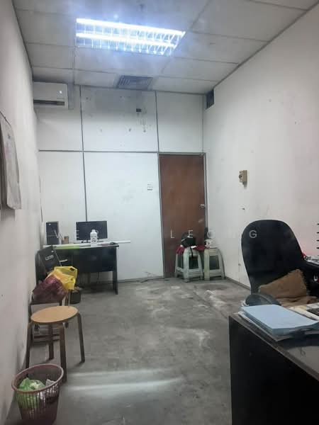 Warehouse for Rent in Petaling Jaya (Selangor) - Veron Leong - Interior - PropertyGuru.com.my